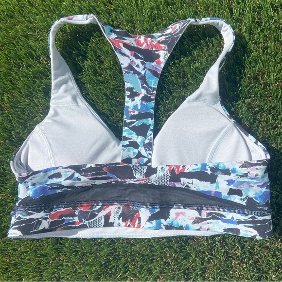 Lululemon Sports Bra Multi Color Sz 8 Pads - Picture 2 of 3